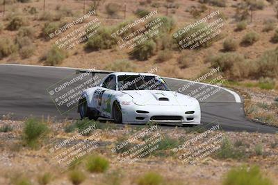 media/Jun-01-2025-CalClub SCCA (Sun) [[eae223c5dd]]/Group 6/Qualifying/